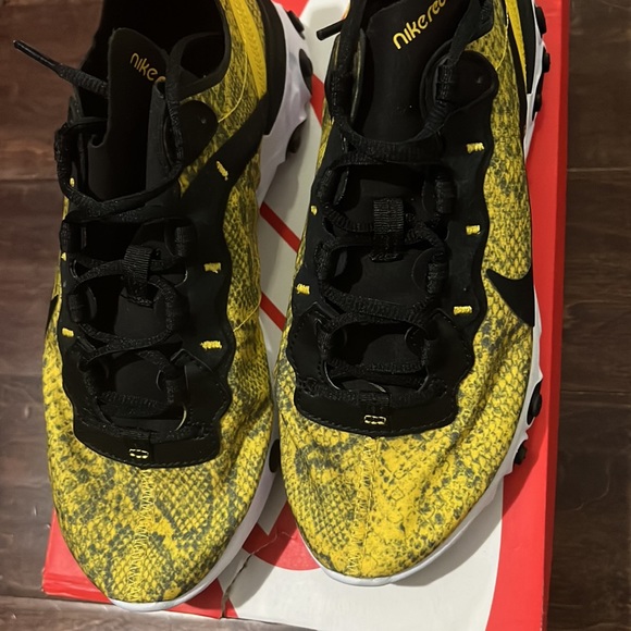 Nike React Elements 55 - Picture 3 of 5